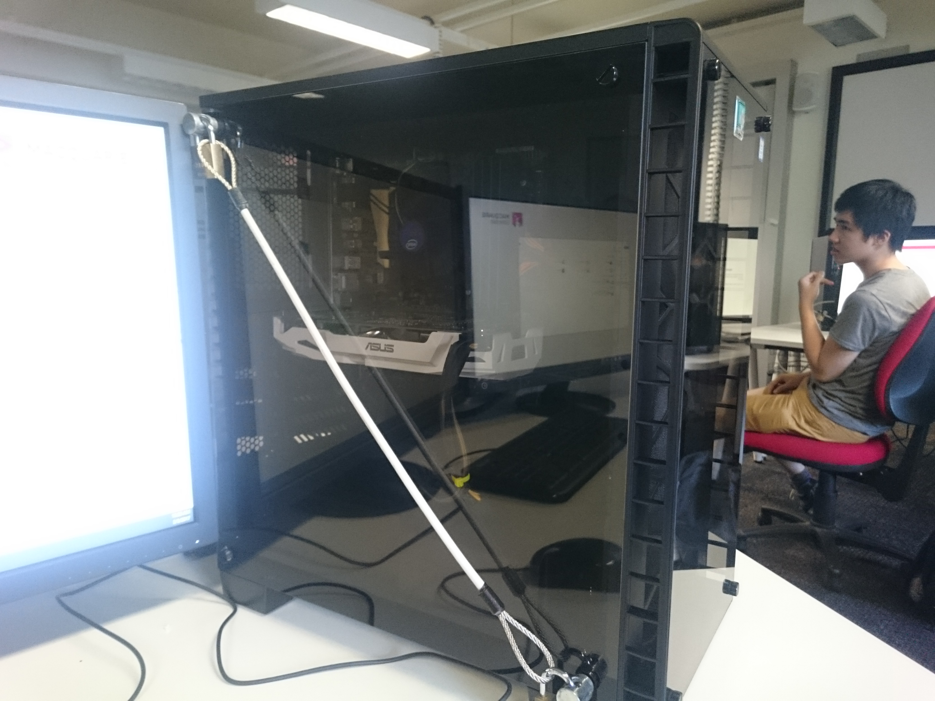 i7-6700,32GB RAM, GTX1070